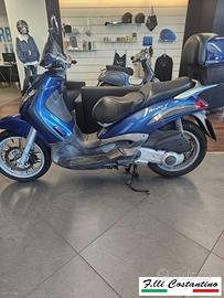 Piaggio - Beverly 250 -