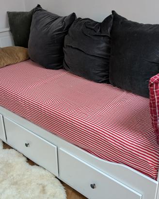 Divano letto ikea hemnes 