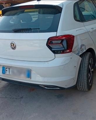 Polo 1.6 tdi Highline DSG 2018 incidentata