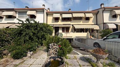 VILLA A SCHIERA A VENEZIA