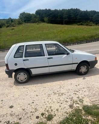 fiat uno