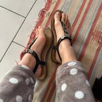 Ciabatte infradito strausate con strass