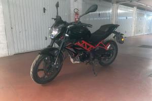 Benelli bn125 nera