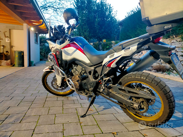 Africa twin 1000 cfr dct