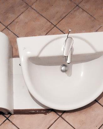 lavabo ideal standard  con colonna , 