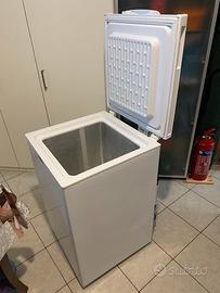 Freezer Whirpool WHS1021 2