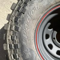 Cerchi e gomme  trepador 33 12.5 r25