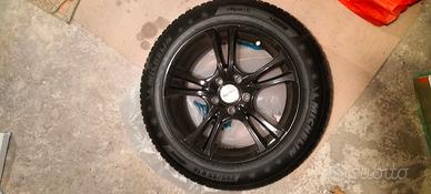 Cerchi in lega con gomme x volvo