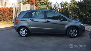 Mercedes B180 diesel prossima ASI