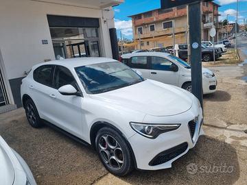 Alfa Romeo Stelvio 2.2 Turbodiesel ITALIANA Rosso 