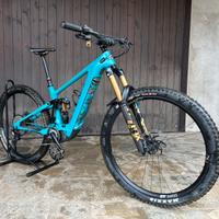 Yeti SB160E 2023 Tg. M