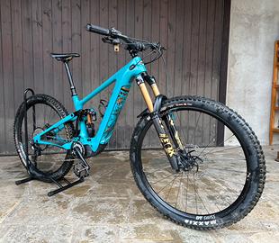 Yeti SB160E 2023 Tg. M