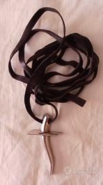 collana Breil con ciondolo a croce 