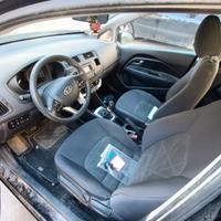 Kia rio cruscotto airbag con cinture