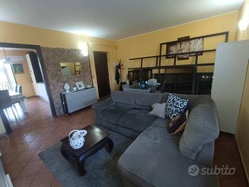 Appartamento di 110 m² con 4 locali e box auto a G