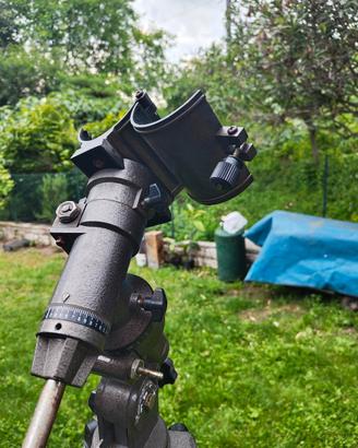 Cavalletto per telescopio