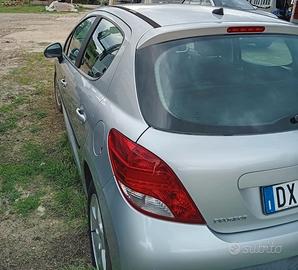 peugeot 207 1.4 diesel 