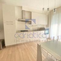 MAGGIO-GIUGNO: vicino al mare con posto auto