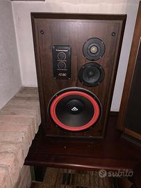 Casse Revox + cerwin Vega at80 più accessori