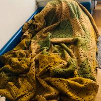 Coperta di  lana vergine, una piazza. Fatta a mano