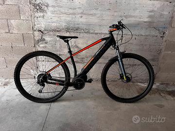 Bicicletta a pedalata assistita
