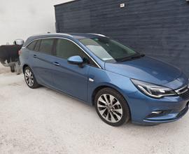 Opel Astra 1.4i Sports Tourer+ Innovation