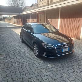 Audi A3 1.6 tdi 110cv 3porte
