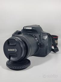Canon EOS 700D + 18-55 IS STM + Flash + Accessori 