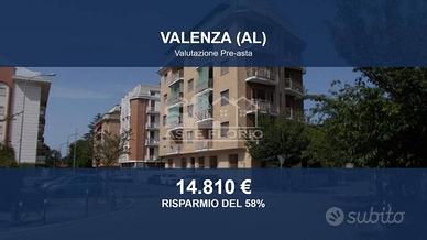 Immobile in asta di 80 m² a Valenza