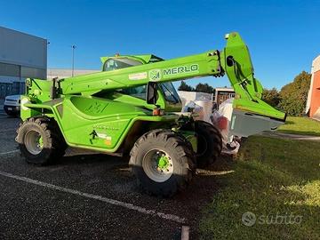 Carrello semovente telescopico Merlo