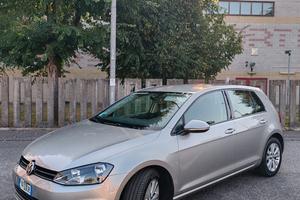 Volkswagen Golf 7 1.6 TDI Comfortline BlueMotion