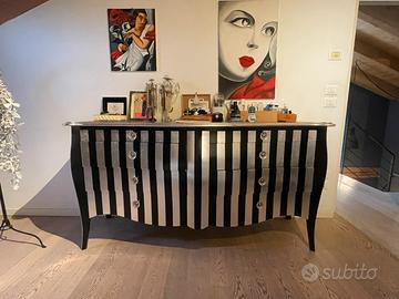 Comó mobile per soggiorno o camera da letto