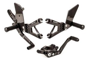 Gruppo Pedane Gilles Tooling Nero Racing per YAMAH