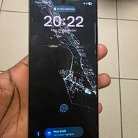 SAMSUNG GALAXY S24 ULTRA (plus Galaxy buds 3pro)