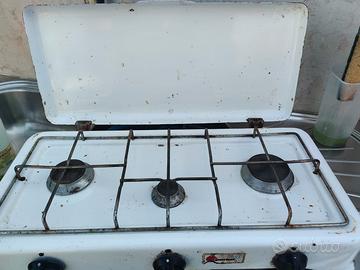 fornelli a gas da campeggio 