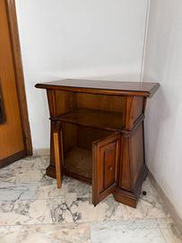 Mobiletto basso classico con ante – Porta TV