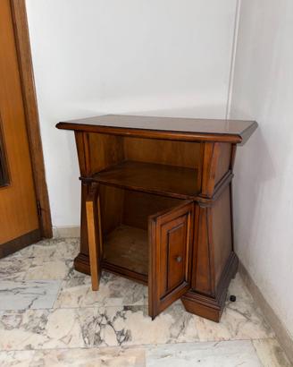 Mobiletto basso classico con ante – Porta TV