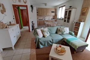 Appartamento di 84 m² con 3 locali e box auto a No