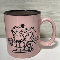 Tazza rosa con disegno simpatico