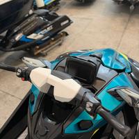 Kawasaki jet ski moto d'acqua Ultra 310 x