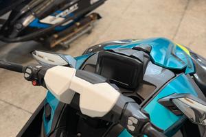 Kawasaki jet ski moto d'acqua Ultra 310 x