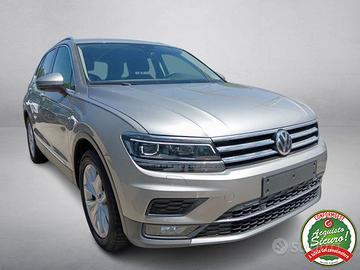 VOLKSWAGEN Tiguan 2.0 TDI SCR Navi Uniproprietar