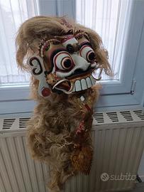Maschera Rangda dell' isola di Bali