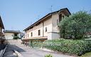 villa-a-schiera
