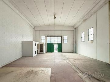 CAPANNONE A SANT'ANGELO LODIGIANO