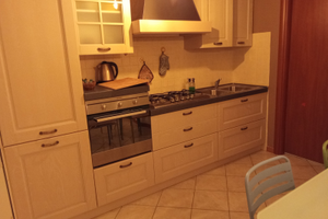 Una camera e bagno indipendente