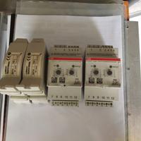 Due Differenziali trifase e monofase regolabili