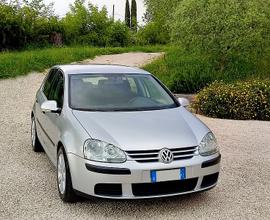 Volkswagen Golf V 1.9 tdi 105cv - 2005