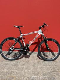 Mtb 26. Alluminio Carbonio