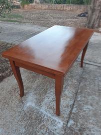 Tavolo legno massello rettang. + 4 sedie perfetto